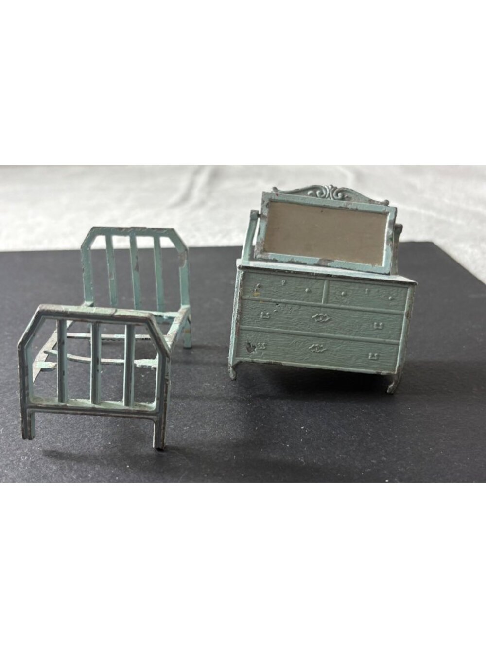 Vintage Tootsie Toy Dresser Bed Blue Metal Dollhouse Miniatures Broken Flaws